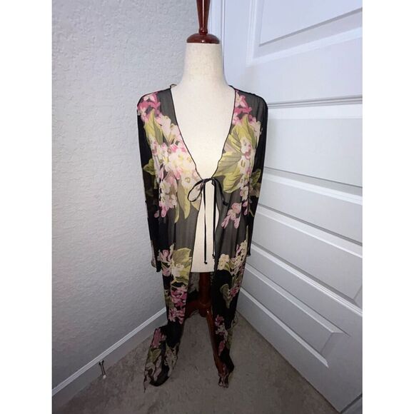 Victoria's Secret Other - Victoria’s Secret Floral Print Tie at Top Long Sleeve Sheer Robe
